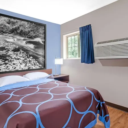 Super 8 By Wyndham Oneonta/Cooperstown-3