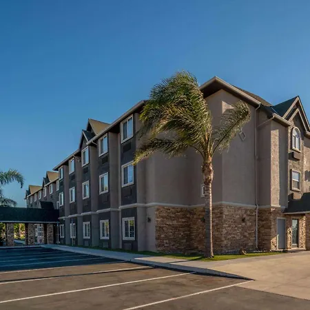 Microtel Inn & Suites By Wyndham Tracy-3