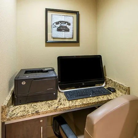 Microtel Inn And Suites North Canton-3