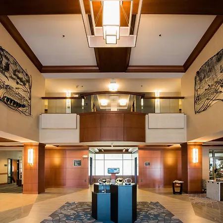 Wyndham Moline On John Deere Commons-3