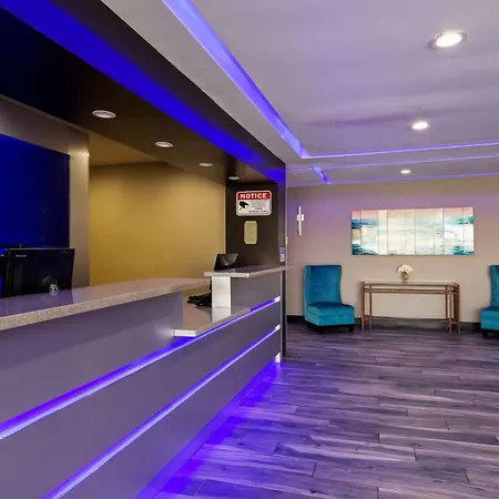 Surestay Plus Hotel By Best Western Point Richmond-3