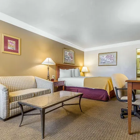 Quality Inn & Suites Vacaville-2