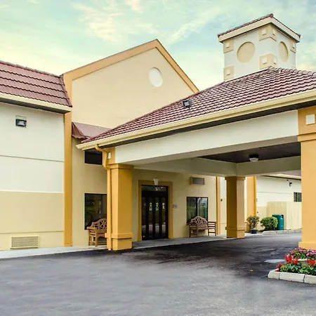 Quality Inn & Suites Medina - Akron West-2