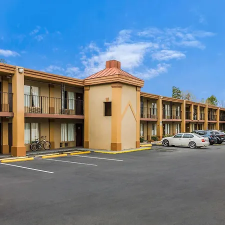 Econo Lodge Salisbury South-3