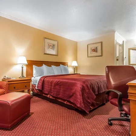 Quality Inn & Suites Gilroy-3