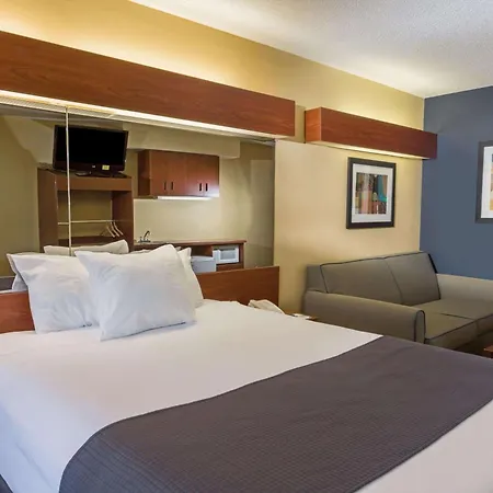 Microtel Inn & Suites By Wyndham Hillsborough-3