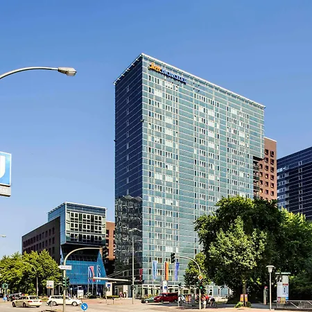 Novotel Suites Hamburg City-3
