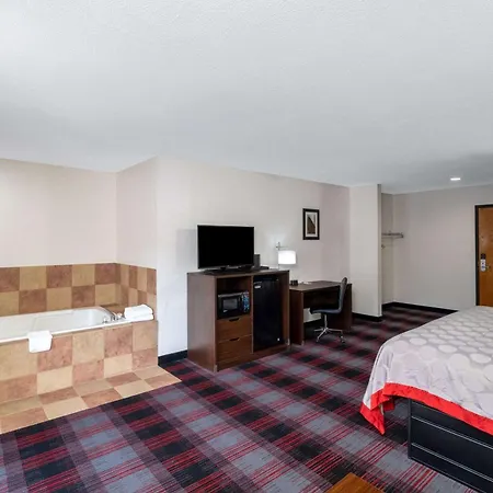 Ramada By Wyndham Maggie Valley-2