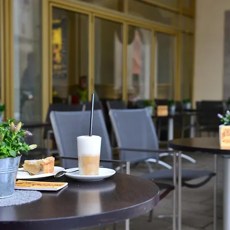 Hotel Torbraeu-2