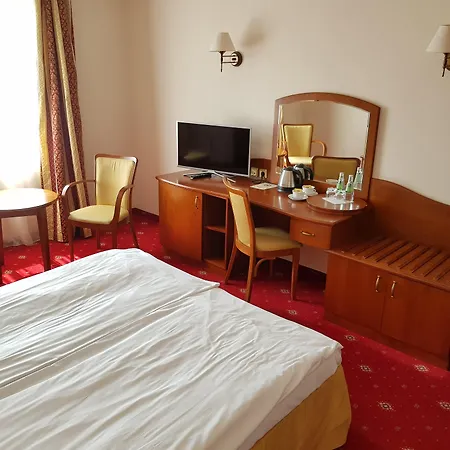 Hotel Sympozjum & Spa-3