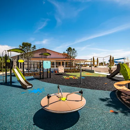 Arena Grand Kazela Camping Homes-2