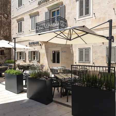 Hotel Croatia-2