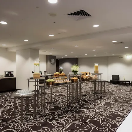 Novotel Melbourne On Collins-3