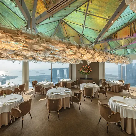 Swissotel The Stamford Singapore-3