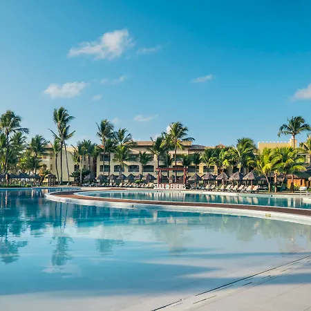 Iberostar Waves Bahia-3