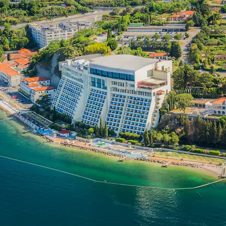 Grand Hotel Bernardin-2