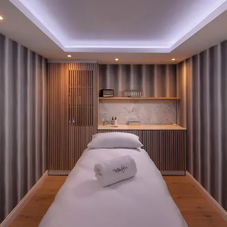 The Marly Boutique Hotel & Spa-3