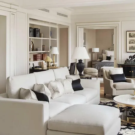 Four Seasons Hotel George V Paris-3