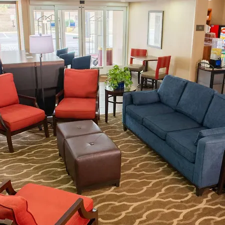 Comfort Inn Dickson-2