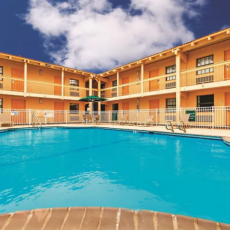 La Quinta Inn By Wyndham Odessa-2