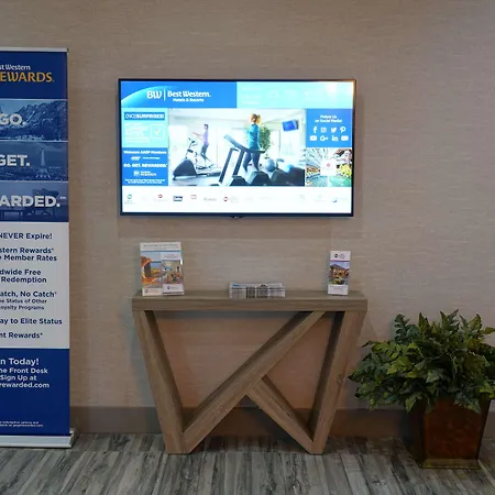 Best Western Plus Morristown Conference Center-3