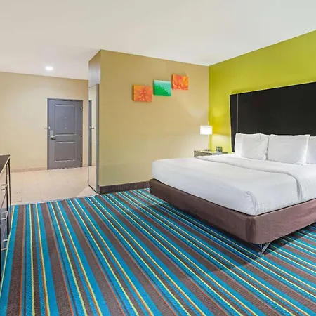 La Quinta By Wyndham Muskogee-2