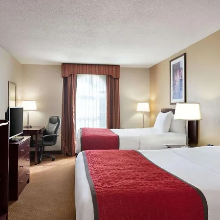 Ramada By Wyndham Elizabethtown-3