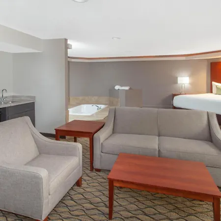 Wyndham Garden Fort Wayne-2