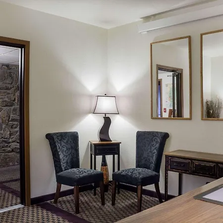 Royal Inn Keystone-3