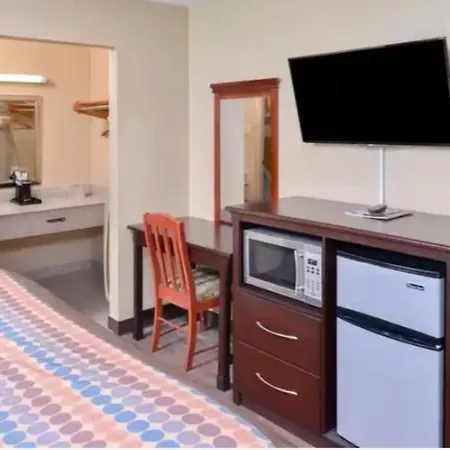 Quality Inn Starkville,Ms-3