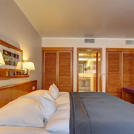 Centro Hotel Residence-2