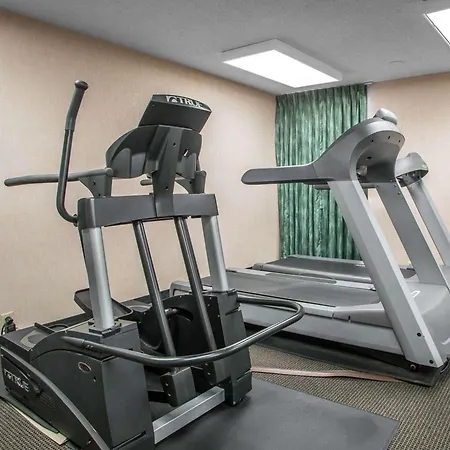 Quality Inn Schaumburg - Chicago Near The Mall-3