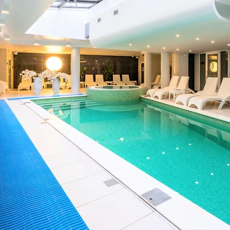 Wellton Centrum Hotel & Spa-2