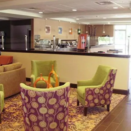 Comfort Inn & Suites Dothan East-3