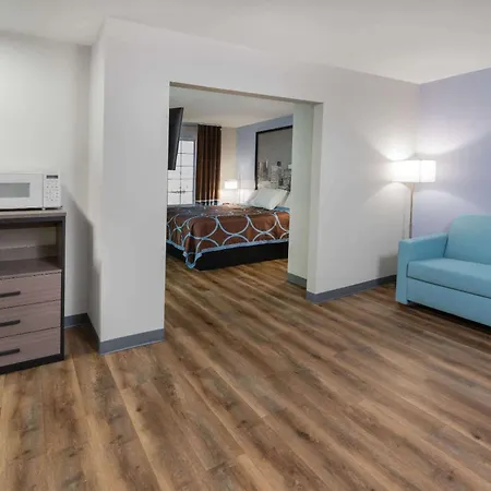 Super 8 By Wyndham Amarillo West-2