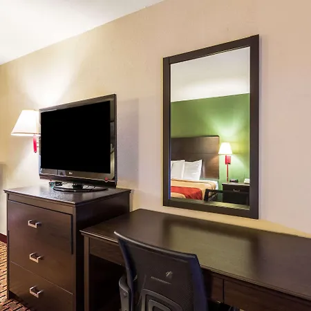 Econo Lodge - Oxmoor-3