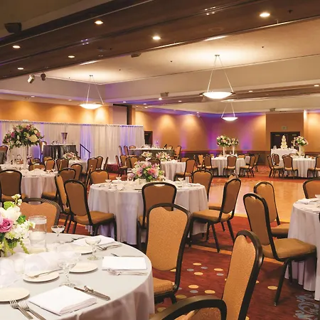 Doubletree By Hilton Bakersfield-2