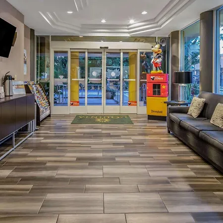 La Quinta By Wyndham Anaheim-3