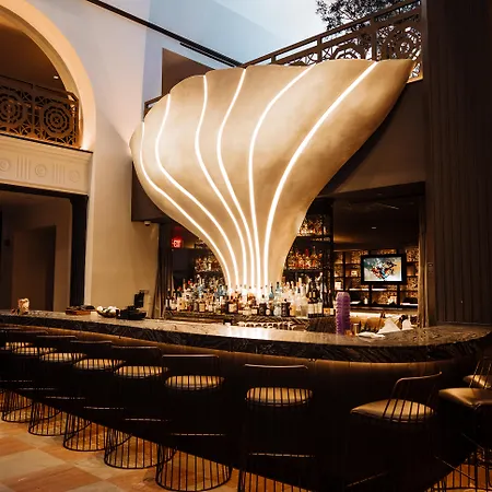 The Mayfair Hotel Los Angeles-3