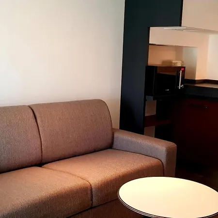 En Aparté-3