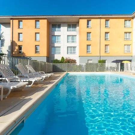 Comfort Aparthotel Carcassonne-3