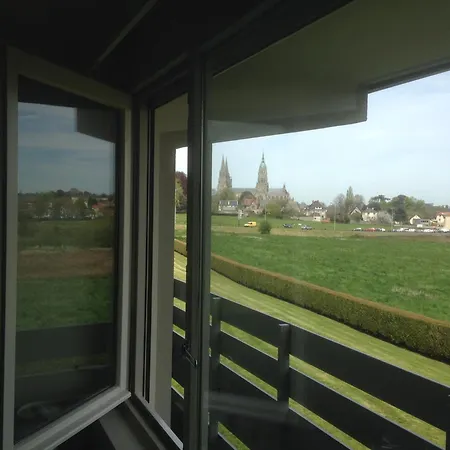 Campanile Bayeux-2