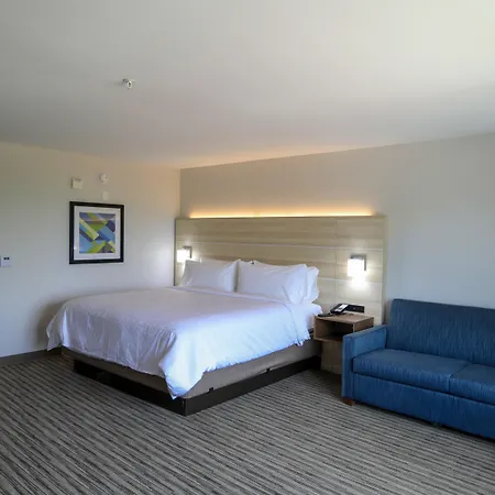Holiday Inn Express Hillsboro I-35 By Ihg-2
