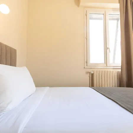 Grand Hotel De La Gare, Angers-2