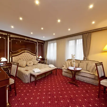 Hotel Unique Dortmund Hauptbahnhof-3