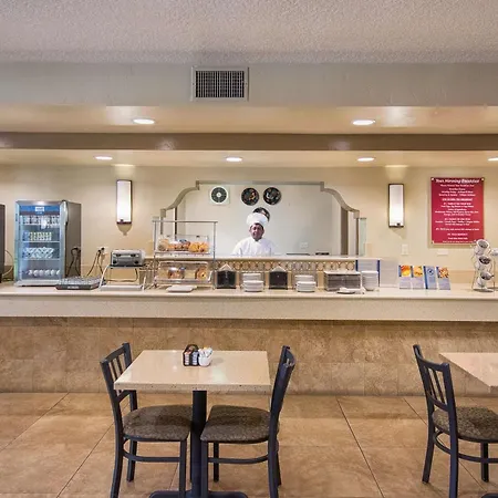 Best Western San Dimas Hotel & Suites-3