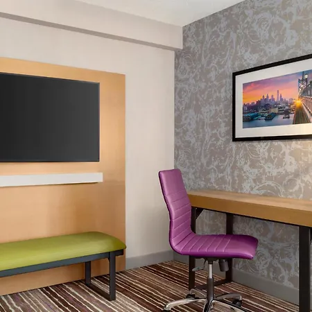 Holiday Inn Philadelphia Arpt-Stadium Area By Ihg-3