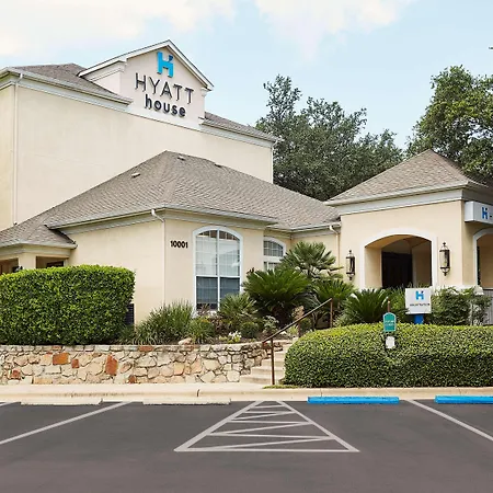 Hyatt House Austin Arboretum-2