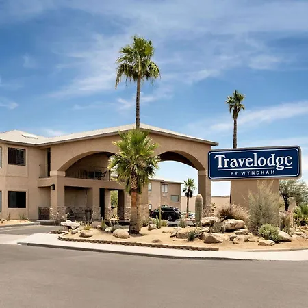Travelodge By Wyndham Lake Havasu-2
