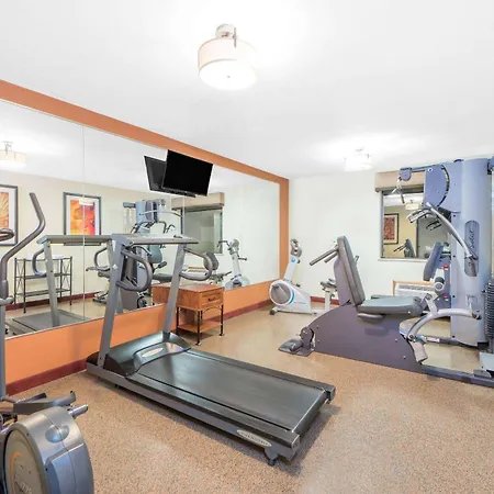 Baymont By Wyndham Springfield South Hwy 65-3